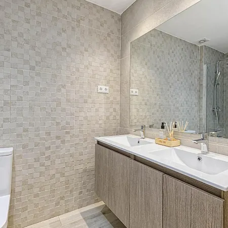 Constancia In By Solaga Homes Apartamento Málaga